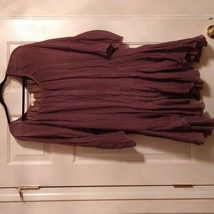 NWOT Never worn women's plus size blouse I bought while traveling.